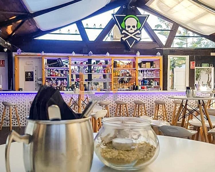 Foto e2bfbfe3-3d58-4537-8d51-523c248cd418. Rent business premise in El Palmeral Mojácar