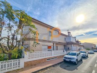 Duplex  Linea. Duplex en venta en rosaleda, 4 dormitorios.