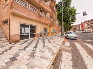 Local Comercial  Pintor antonio lópez. Local com. en venta en olula del rio, 1 despacho.