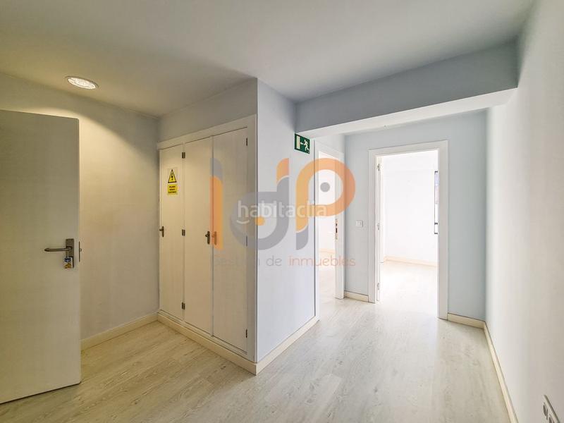 Foto e5a8a28a-c4fd-4cd5-906c-fa82c4a581af. Rent business premise in Huércal - Overa