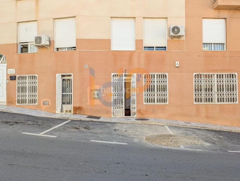 Foto 8bff166a-34bb-4868-b627-3515d610b2df. Local comercial local com. en venta . en Macael