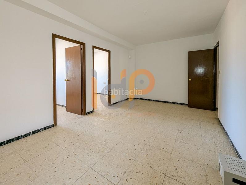 Foto d05373bf-81e9-4669-9b6e-b0e1159fdf32. Piso  en venta , 3 dormitorios. en Tíjola