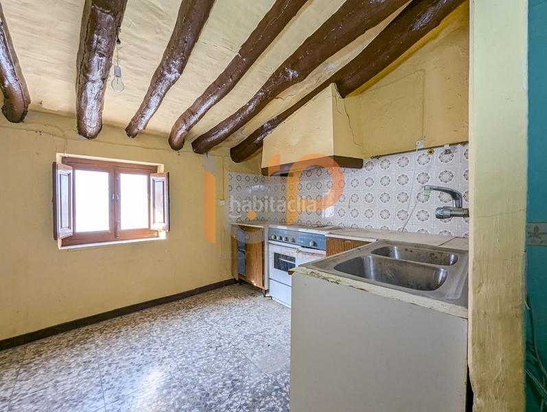 Foto 9defb82c-c2c5-48f4-9f8b-db2e5d40c34f. Casa a Somontín