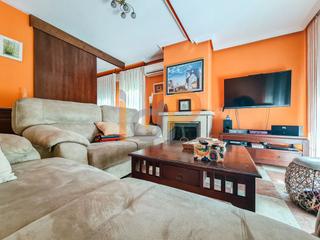 Duplex  Doctor fuster. Duplex en venta en noria del pino, 5 dormitorios.