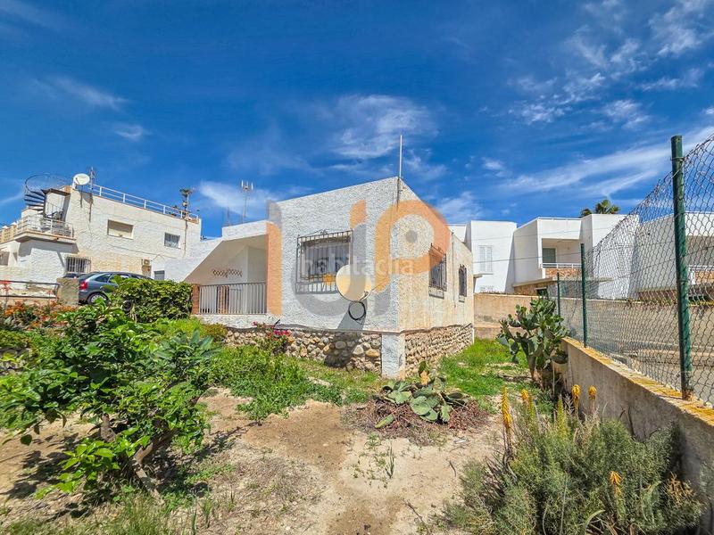 Foto 249bf9d4-bad0-4077-ae10-d69f200cdf8f. Casa con parcheggio in Mojácar playa - las ventanicas - la paratá Mojácar