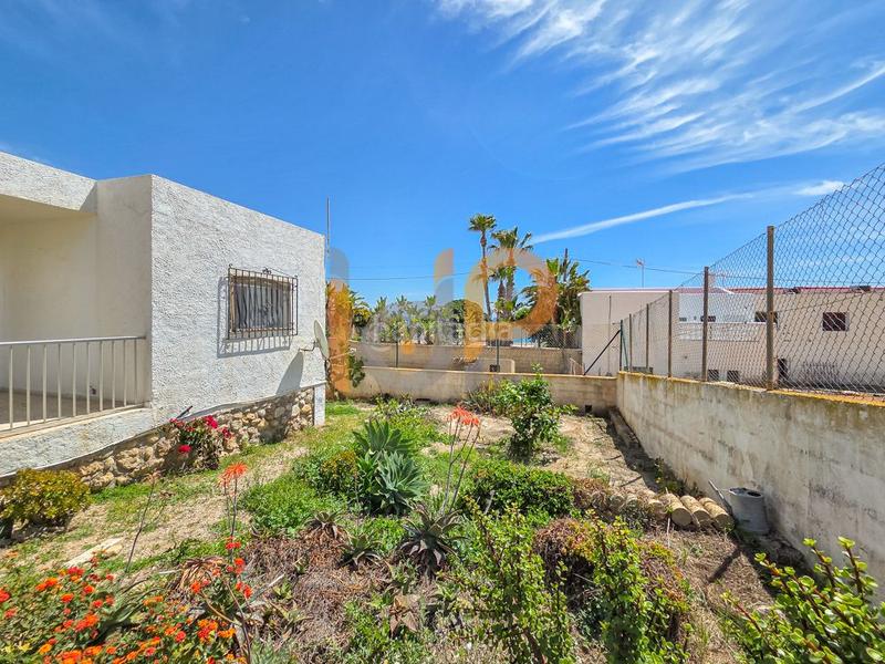 Foto 74b2d11a-33a2-4bd8-b7e8-9802912ae429. Casa con parcheggio in Mojácar playa - las ventanicas - la paratá Mojácar