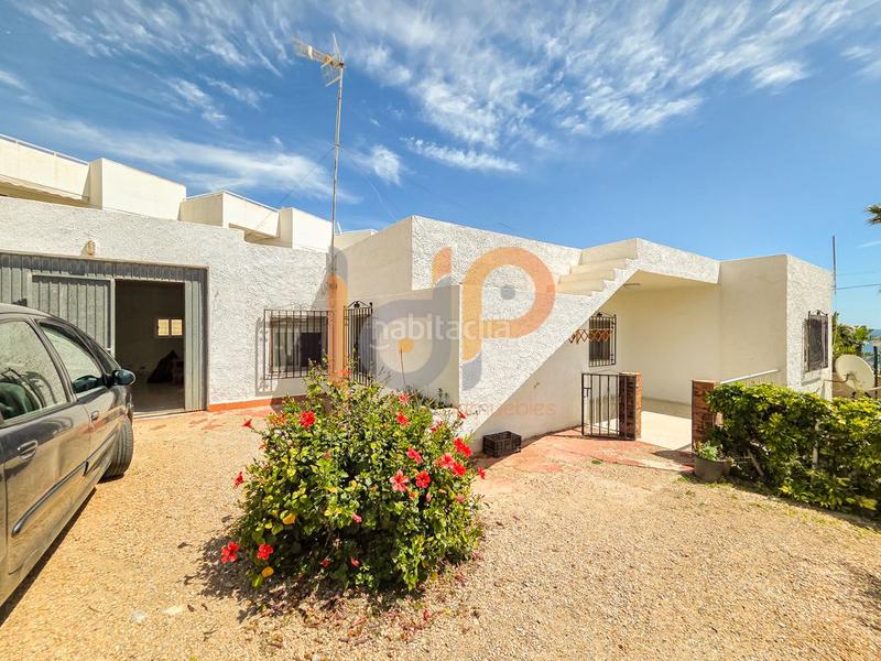 Foto a802e19d-a7df-44a2-8590-8c4b30544baa. Casa con parcheggio in Mojácar playa - las ventanicas - la paratá Mojácar