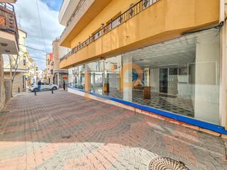 Local commercial  Carril. Local com. en venta en huércalovera, 1 despacho.