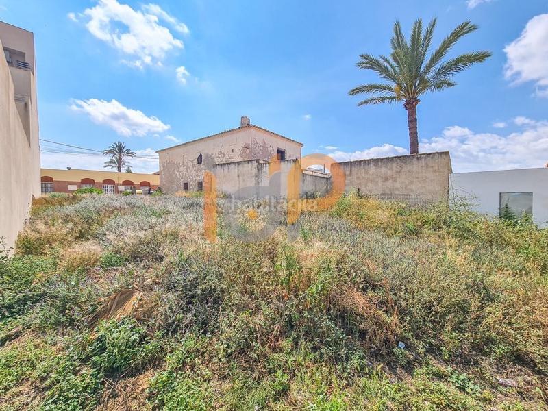 Foto 81a01f70-cbe3-4e23-b849-62c806122e6c. Casa  en venta en overa los menas, 5 dormitorios. en Huércal - Overa