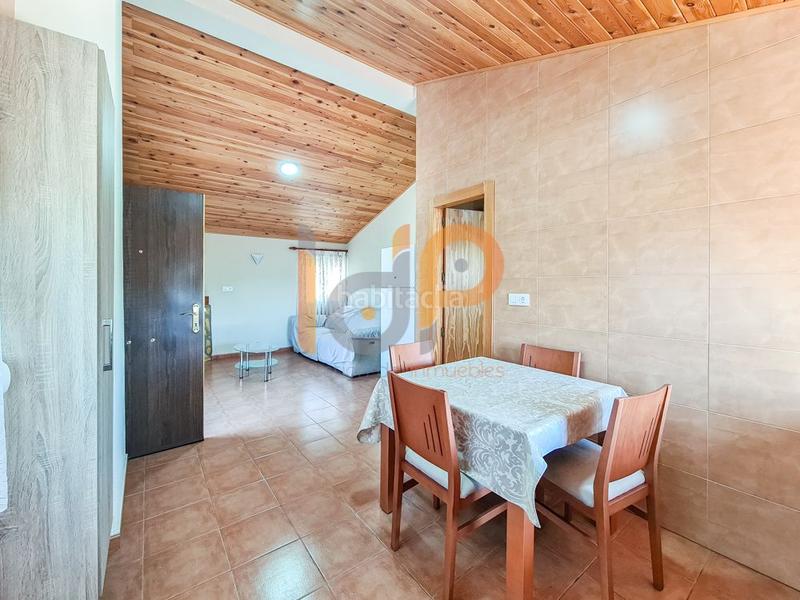 Foto 3f26c8af-a596-4c67-9576-7d578db6f95a. Apartament amb aparcament a Taberno