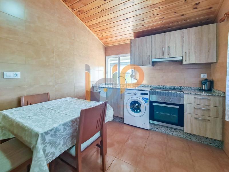 Foto b4c2cd53-85fe-4803-b48e-22d9d9726cad. Apartament amb aparcament a Taberno