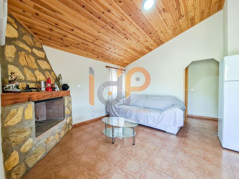 Foto fa066680-8257-4592-975d-db26694eb5d2. Apartament amb aparcament a Taberno