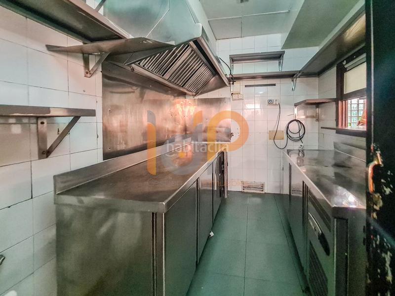 Foto e213fa06-bed3-422e-a97d-828f2fef4d21. Local comercial local com. en venta en centro, 1 despacho. en Huércal - Overa