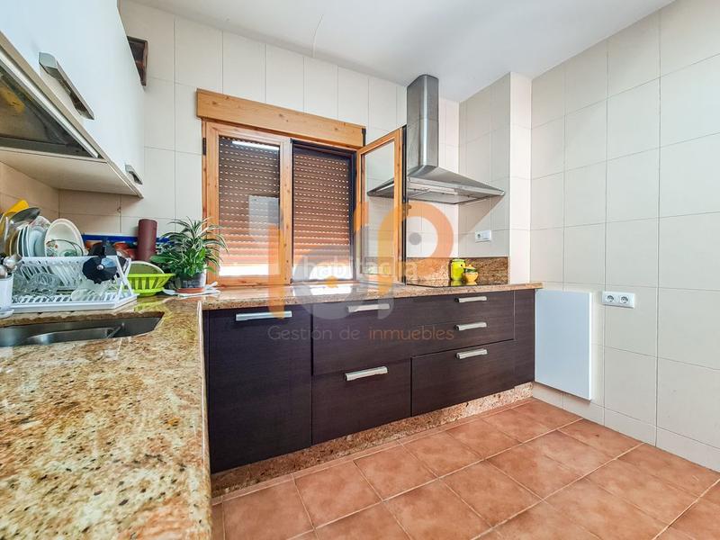 Foto 68aa608e-7058-4711-b666-338efb0b9058. Maison avec parking dans Las Marinas - Pueblo Laguna Vera