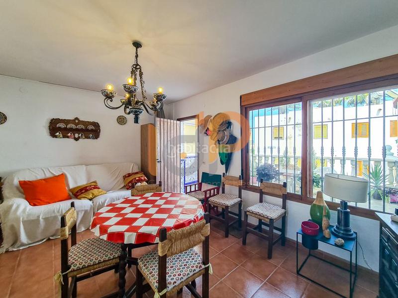 Foto ea334eb3-8819-4301-8190-fb405be5f39a. Maison avec parking dans Las Marinas - Pueblo Laguna Vera