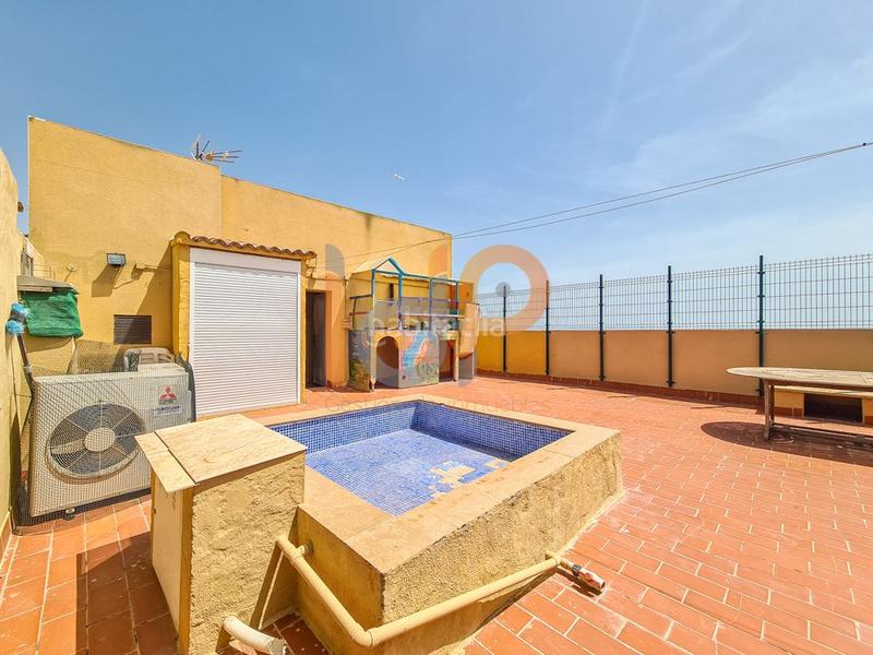 Foto ea0a5334-8659-4134-8032-737a8e7c57e6. Pis amb aparcament a puerto de Garrucha Garrucha