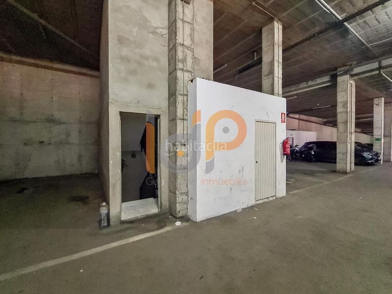 Foto 18f31cfc-4f1a-4d8d-bfdf-4224b1775ec3. Parking voiture dans Huércal - Overa