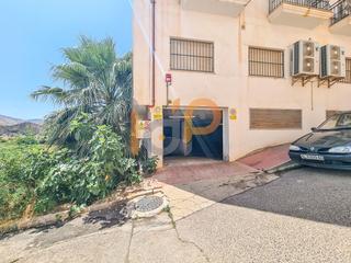 Parking voiture  Calle carretera. Garaje en venta en ctra n340.