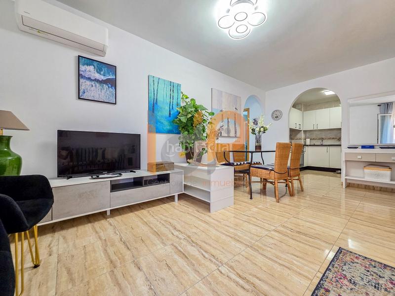 Foto e59df76c-1db7-43b4-90b8-58e2122a2e4f. Pis a puerto de Garrucha Garrucha