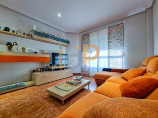 Duplex  Sevilla. Duplex en venta en estación de autobuses, 4 dormitorios.