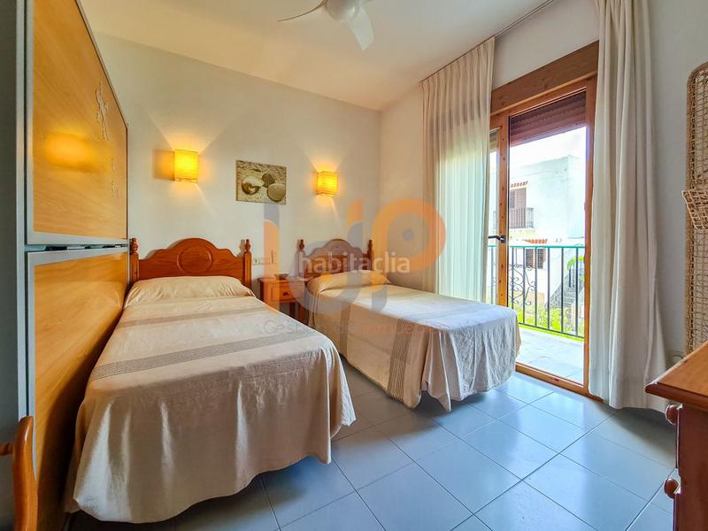Foto adf0fb70-8eae-403a-9306-8fd9aa9bd694. Apartament amb piscina a Las Marinas - Pueblo Laguna Vera