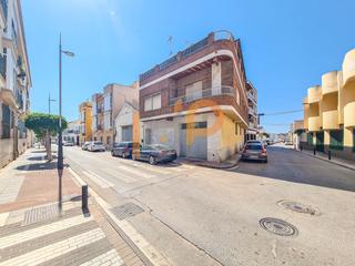 Pis  Granada. Piso en venta en casco histórico, 3 dormitorios.