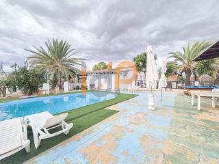 Maison à Vera Ciudad. Casa en venta en vera, 4 dormitorios.