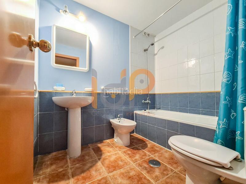 Foto dd7468ba-0523-4d4d-9019-f27a64063480. Lloguer apartament amb piscina a Las Marinas - Pueblo Laguna Vera