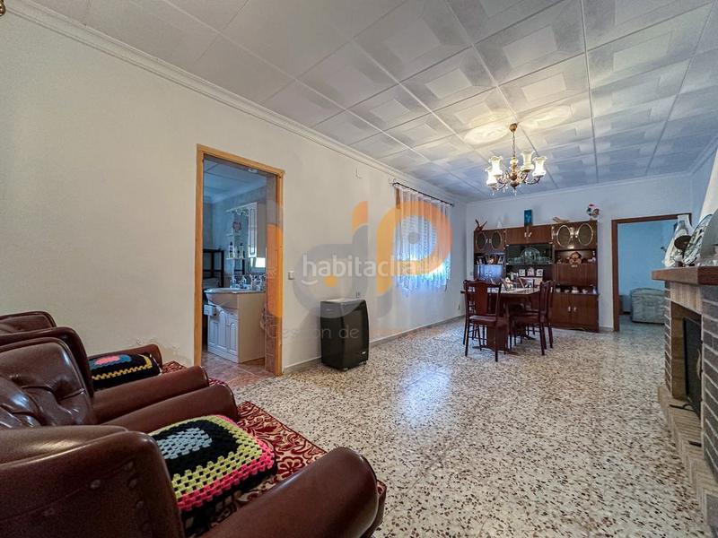 Foto 91ab785c-9cdd-48b9-8830-8b48f8846f1c. Haus mit heizung parking in Huércal - Overa