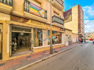 Local Comercial  Ancha. Local com. en venta en centro, 3 despachos.