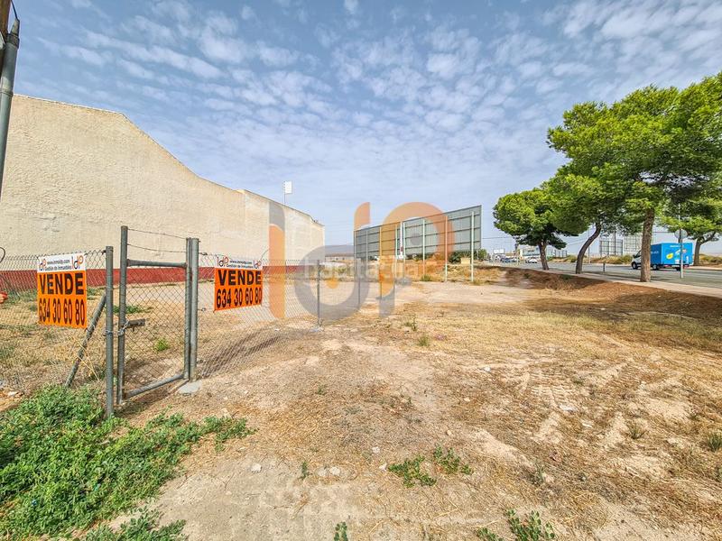 Foto bcb6e322-4fdd-4602-9820-feafd3e213a7. Terreno residenziale in Huércal - Overa