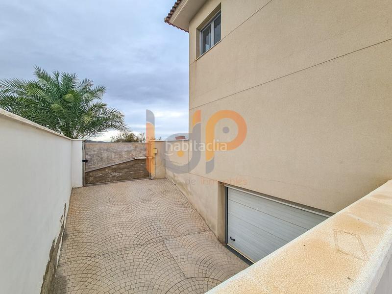 Foto 4d8b87ee-4032-4161-8098-f88a1b491a3e. Duplex with heating parking in Huércal - Overa