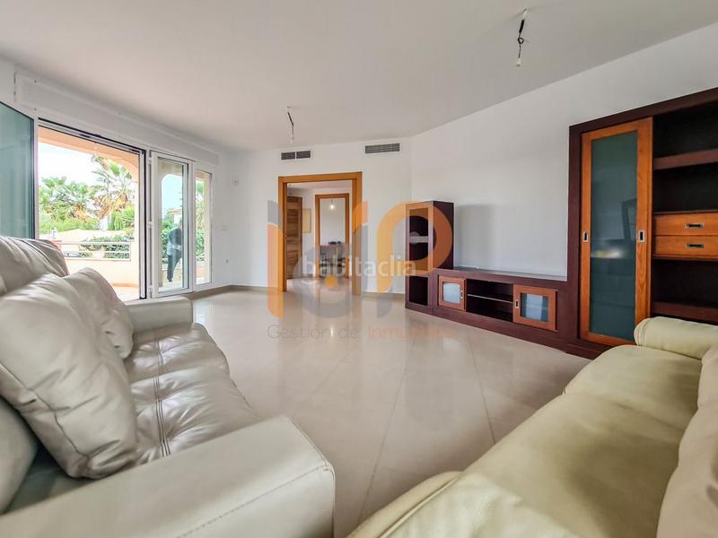 Foto 609895dc-4741-4ab3-ba21-eb8d69f77028. Duplex with heating parking in Huércal - Overa