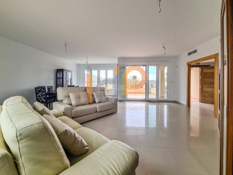 Foto 66af5945-d45b-4429-86ac-ec97cc0801be. Duplex with heating parking in Huércal - Overa