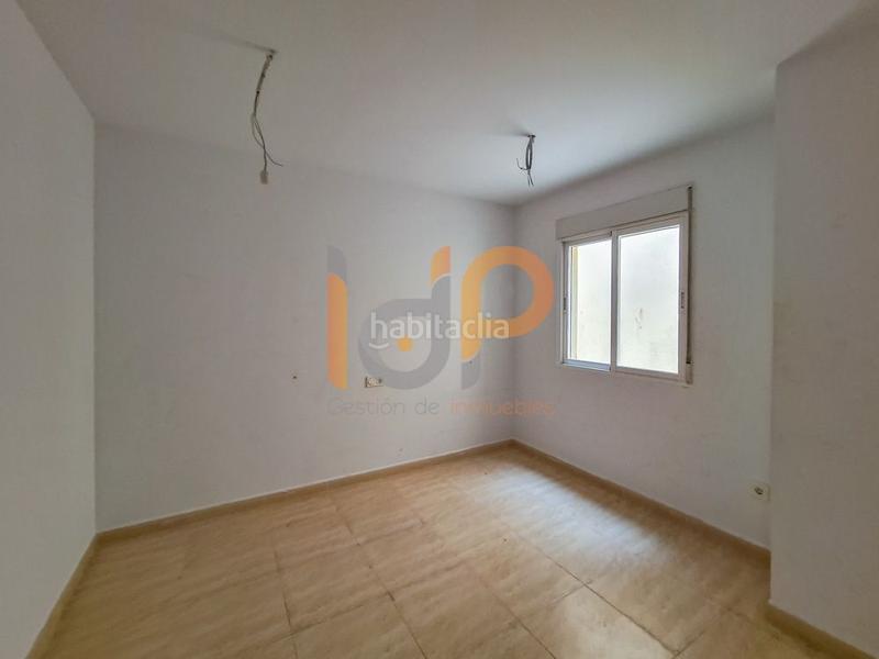 Foto 18d0500a-3b47-4ba1-a07d-db4aad12ec8a. Pis a Zurgena