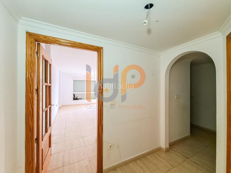 Foto 7b8b6055-f9a4-4bda-b323-43252f991736. Pis a Zurgena