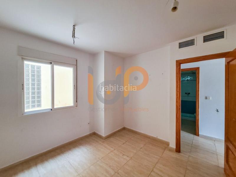 Foto 7dbcc2ac-9edd-4e78-8fec-649c2d5e450e. Pis a Zurgena