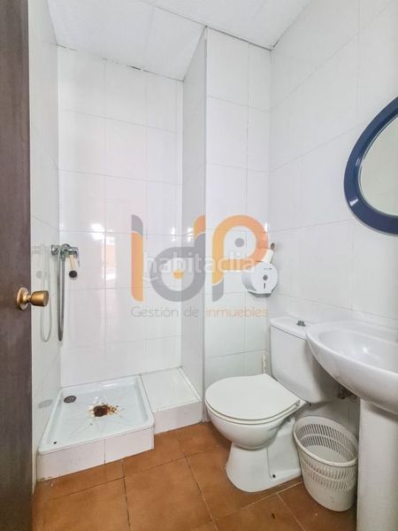 Foto f09fd300-c14a-4c24-8e19-bd8c7cd09321. Local comercial a Cantoria