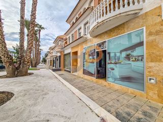 Business premise in Huércal - Overa
