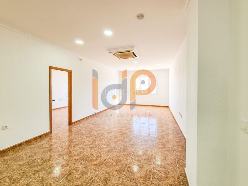 Foto fd18d37a-1cb5-440c-8d5c-6dc2576f154e. Local comercial a Huércal - Overa