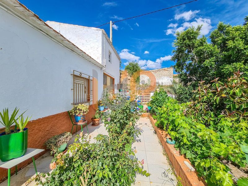 Foto f39adc82-912e-49e1-bc35-75d1a35af627. Casa a Huércal - Overa