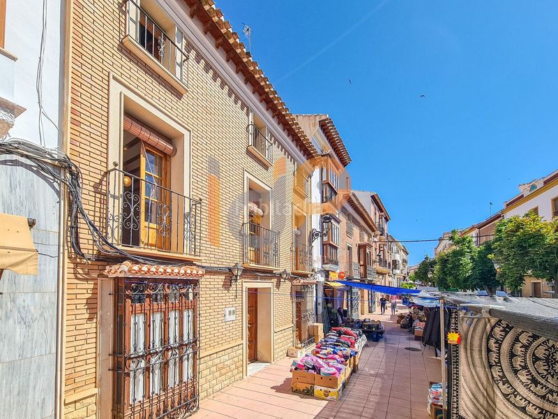 Foto 94ae68bb-2b23-4cb4-b06a-2d0727a548a0. Casa en Vélez - Rubio