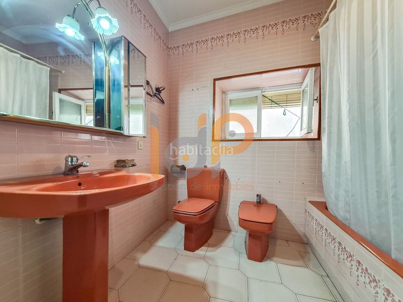 Foto eadf1db1-34a6-4d5e-a01e-520a8fc10b5a. Casa en Vélez - Rubio