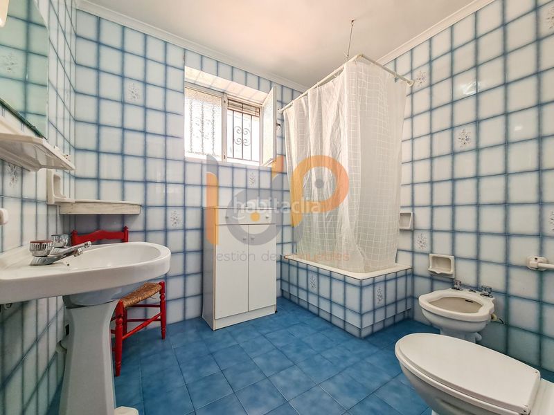 Foto ed416f1c-6f0c-4af1-9856-6417502187f8. Casa en Vélez - Rubio