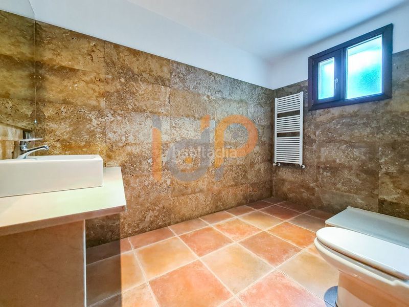 Foto 162960fa-47e3-4b7a-96a6-352495a03074. Casa amb calefacció aparcament piscina a Huércal - Overa