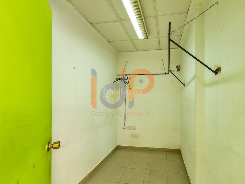 Foto be82f929-2df3-4ef3-b2a7-2b82c7b960f7. Local comercial a Huércal - Overa