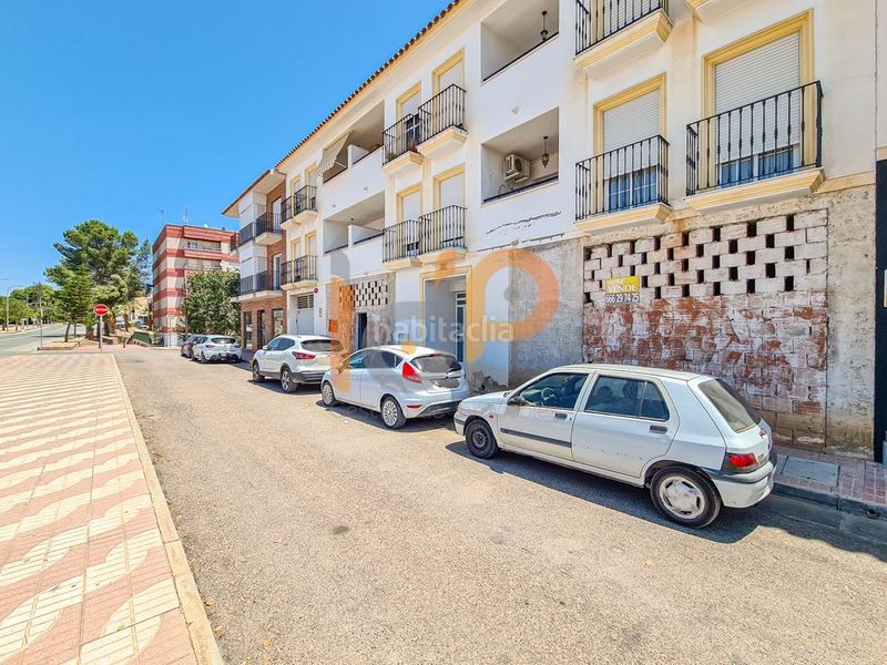 Foto 132cdd7e-7273-4739-9d5d-f77917f629d8. Local comercial a Huércal - Overa