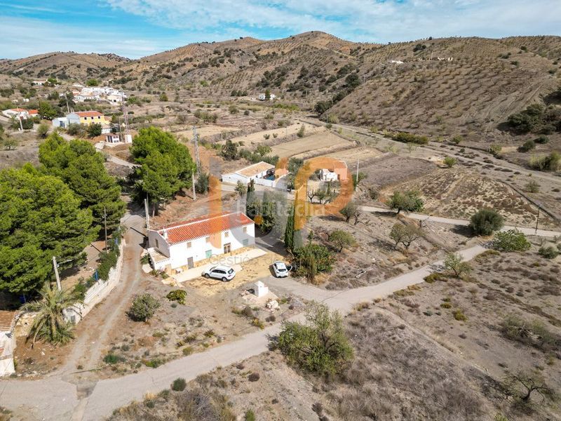 Foto ec92c54e-72f3-4dda-9bfc-820eb74d71c7. Casa a Huércal - Overa