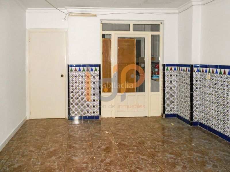 Foto 5781d6e3-e6f6-4d80-b7d8-cd202db0eef8. Local comercial a Huércal - Overa