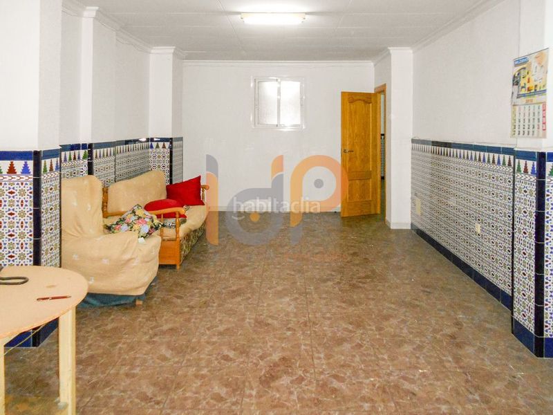 Foto d5a5378c-b94a-408a-8850-7e4f32b8ef03. Local comercial a Huércal - Overa
